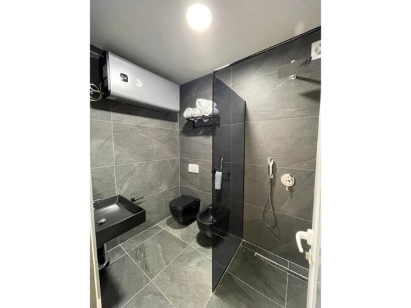 Sarande, shes apartament 4+1 Kati 3, 143 m² 360.000 € (Rruga Butrinti)