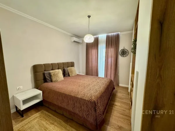 Tirane, jepet me qera apartament 2+1 Kati 3, 71 m² 700 € (Gjon Muzaku)