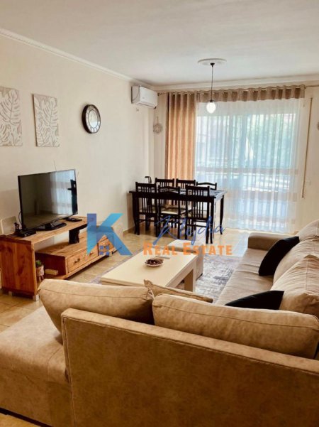 Tirane, jap me qera apartament 2+1+Ballkon Kati 1, 70 m² 620€ (Don Bosko)