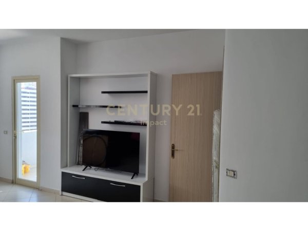 Tirane, jap me qera apartament 1+1 Kati 9, 77 m² 550 € 