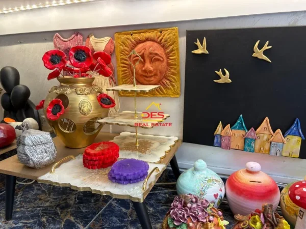 Vlore, shitet dyqan Kati 0, 30 m² (Rruga Sadik Zotaj)