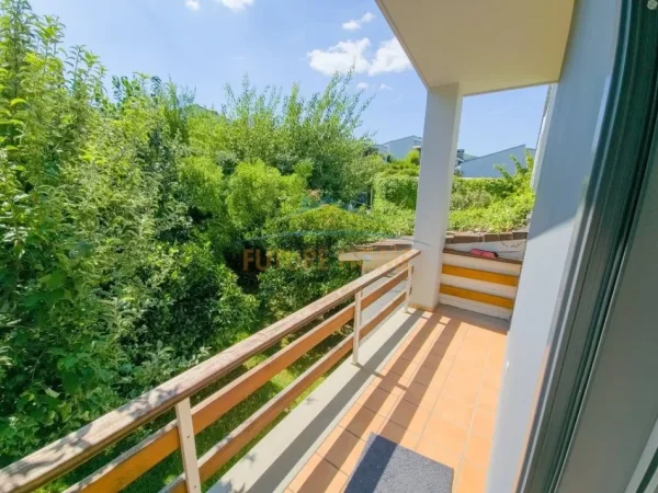 Tirane, jap me qera Vile 2 Katshe , 505 m² 2.600 € 