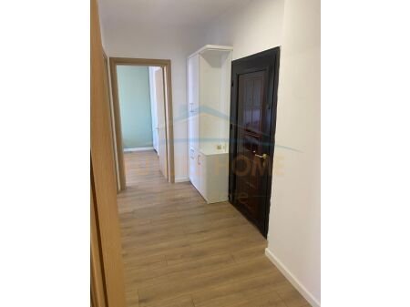 Tirane, jepet me qera apartament 2+1 Kati 6, 115 m² 550 € 