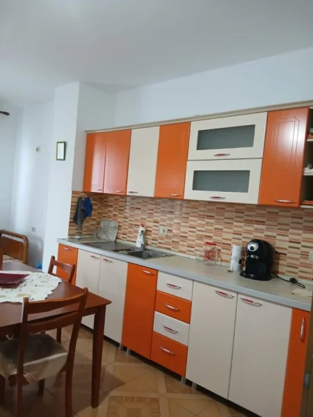 Durres, shitet apartament 1+1+Ballkon Kati 5, 60 m² 79.000 € (Shkembi i Kavajes)