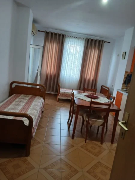 Durres, shitet apartament 1+1+Ballkon Kati 5, 60 m² 79.000 € (Shkembi i Kavajes)