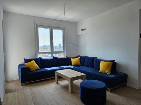 Tirane, shitet apartament 1+1 Kati 10, 66 m² 120.000 € (Rruga 5 Maji)