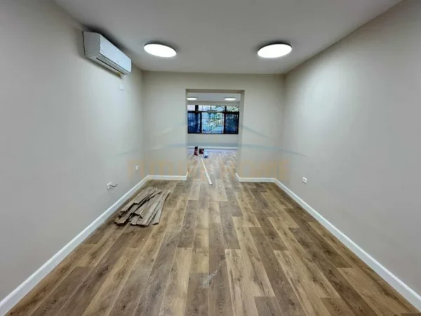 Tirane, shitet apartament 3+1 Kati 2, 108 m² 268.000 € (RRUGA KOSOVARVE)   UNA56755