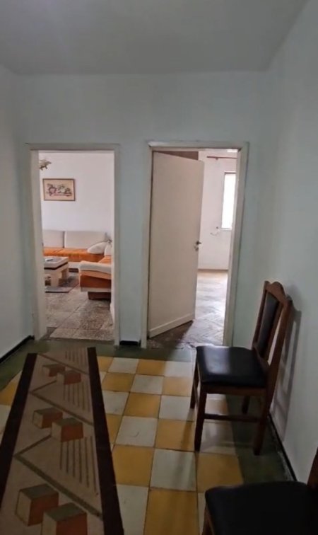 Tirane, shitet apartament 1+1 Kati 4, 63 m² 122.000 € (Pazari i Ri)