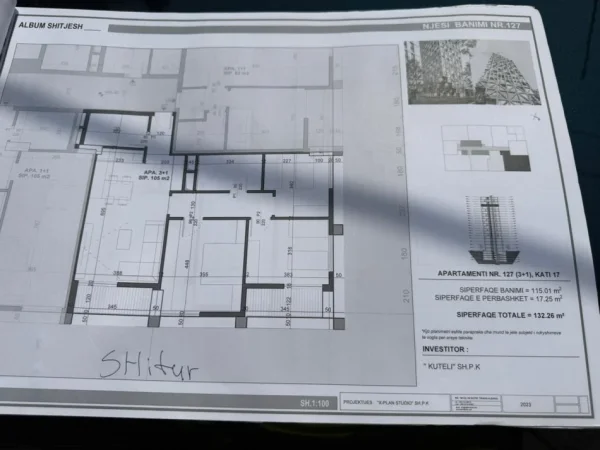 Tirane, jepet me qera apartament 3+1 Kati 17, 132 m² 