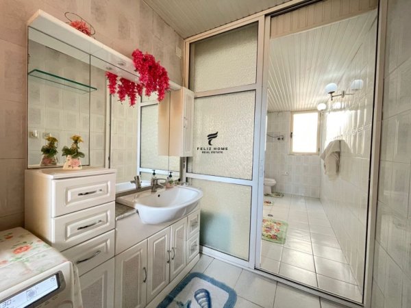Tirane, jepet me qera apartament 2+1 Kati 1, 80 m² 500 € (RRUGA TODI SHKURTI)