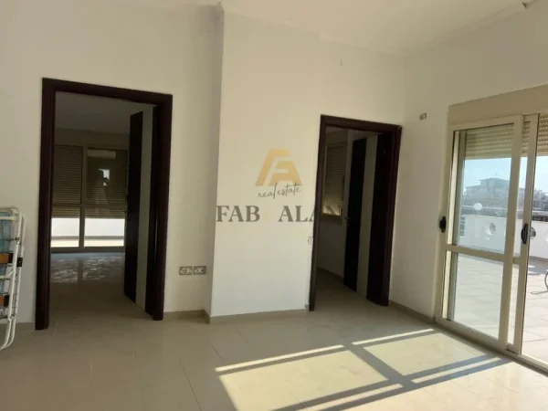 Golem, shitet apartament+verande | Penthouse 2+1+garsoniere, Kati 6, 110 m² 165.000 € (Golem)