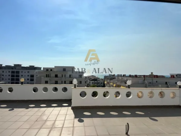 Golem, shitet apartament+verande | Penthouse 2+1+garsoniere, Kati 6, 110 m² 165.000 € (Golem)