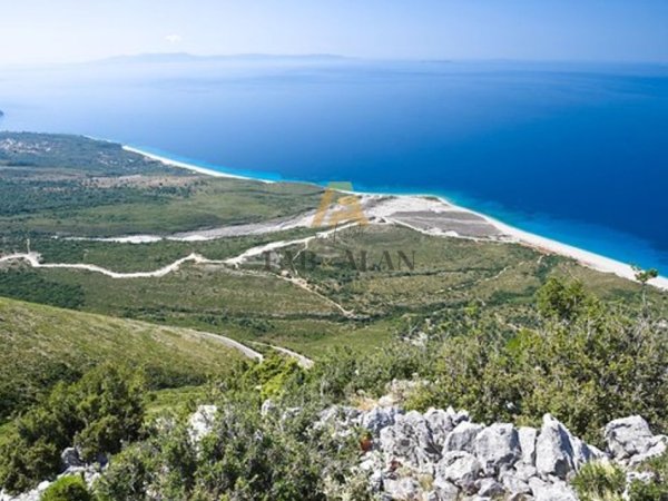 Dhermi - Palase, shitet toke , 720.000 m² 25.200.000 € (Green Coast)