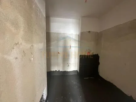 Tirane, shitet apartament 2+1+2+Ballkon Kati 6, 94 m² 119.000 € (Casa Italia, Tirana Entry 2)