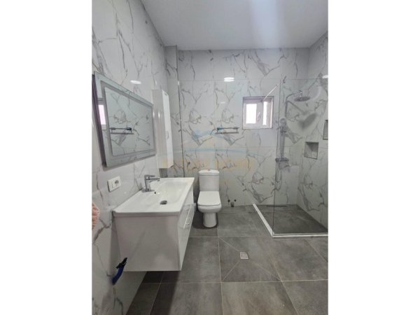 Durres, shitet apartament 2+1+Aneks+Ballkon Kati 2, 90 m² 