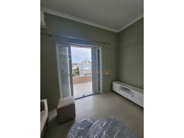 Durres, shitet apartament 2+1+Aneks+Ballkon Kati 2, 90 m² 