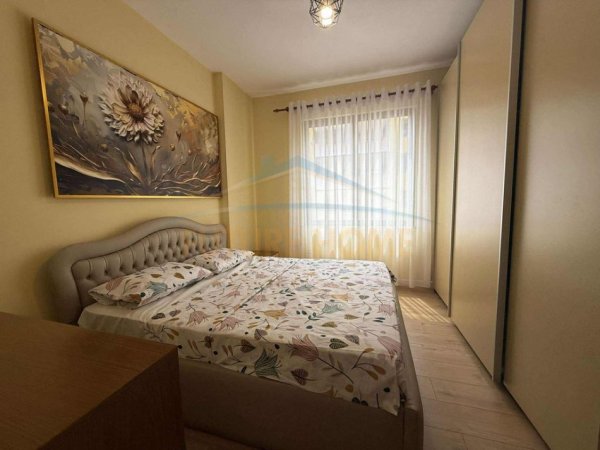 Tirane, shitet apartament 1+1 Kati 5, 62 m² 89.000 € 