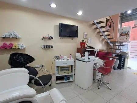 Tirane, shitet dyqan Kati 0, 37 m² 135.000 € (Rruga e Elbasanit)