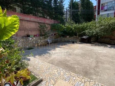 Tirane, shitet shtepi 3 Katshe Kati 1, 533 m² 350.000 € (Fresku)