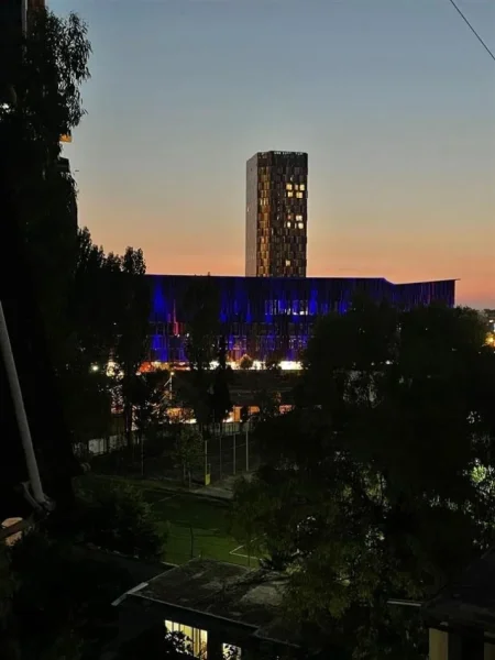 Tirane, jepet me qera garsonier Kati 4, 35 m² 550 € (STADIUMI AIR ALBANIA)