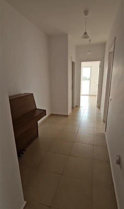Tirane, jepet me qera apartament 2+1 Kati 6, 165 m² 500 € (prane OTP Bank)