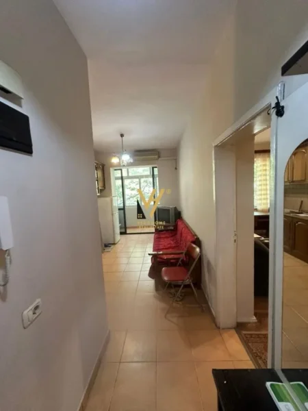 Tirane, jepet me qera apartament 2+1+Ballkon Kati 2, 70 m² 520 € (VASIL SHANTO)