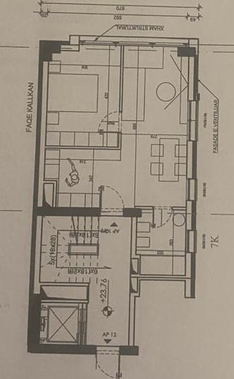 Tirane, jepet me qera zyre Kati 7, 70 m² 1.000 € (prane Kishes Katolike)