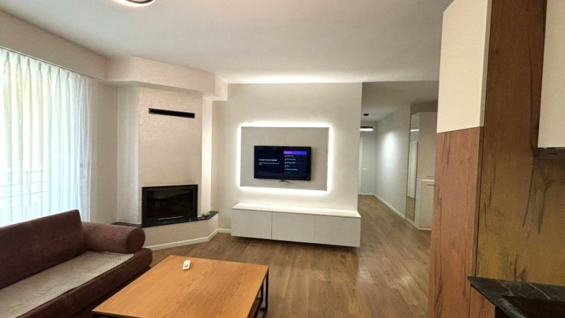 Jepet me Qira Ap 2+1 LUKS  ne 5 Maji  , pas Concordit, 650 €URO