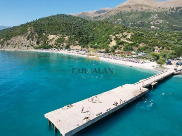 Himare, shitet toke , 10.000 m² 2.300.000 € (Piqeras)