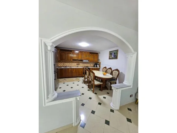 Durres, shitet Vile , 300 m² 330.000 € 