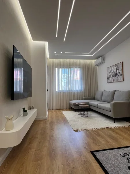 Shqiperi, shitet apartament 1+1 Kati 2, 45 m² 67.000 € 