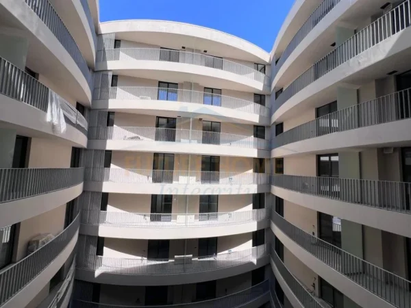 Tirane, shes apartament 3+1 Kati 10, 152 m² 334.400 € (mine peza)