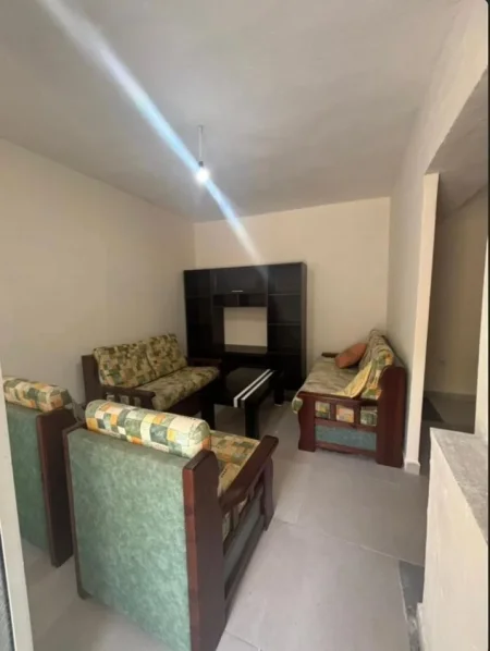 Tirane, jepet me qera apartament 1+1 Kati 1, 72 m² 380 € (selite)