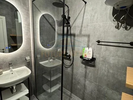 Tirane, shitet apartament 2+1 Kati 6, 97 m² 260.000 € (Farmacia 10)