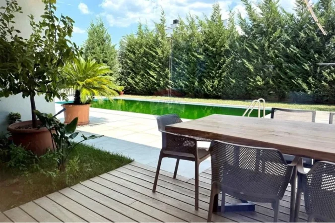 Tirane, shitet Vile 4+1 , 787 m² 2.000.000 € 