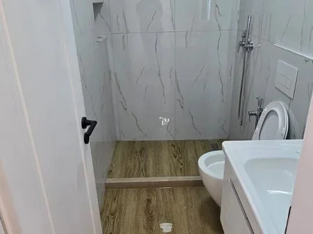 Tirane, shitet apartament 2+1 Kati 4, 64 m² 169.000 € (Rruga e Kavajes)