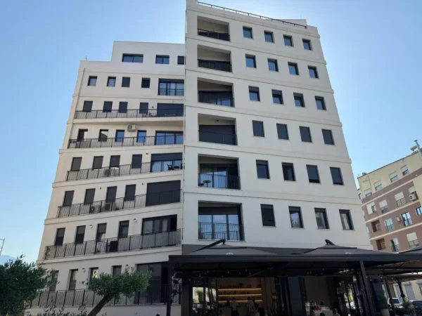 Tirane, shitet apartament , 78 m² 177.000 € 