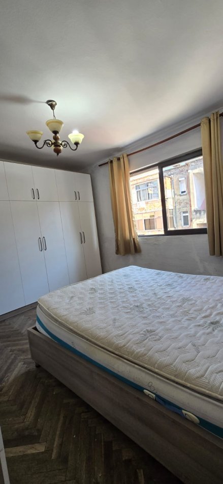 Tirane, shitet apartament 1+1 Kati 4, 63 m² 122.000 € (Rruga tefta tashko koco)