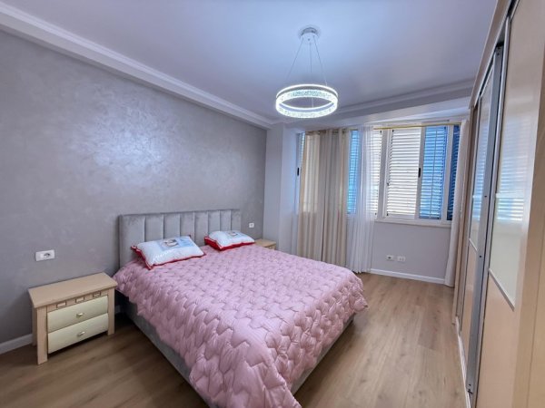 Tirane, shitet apartament 1+1 Kati 2, 73 m² 140.000 € (Prane kodres se diellit)