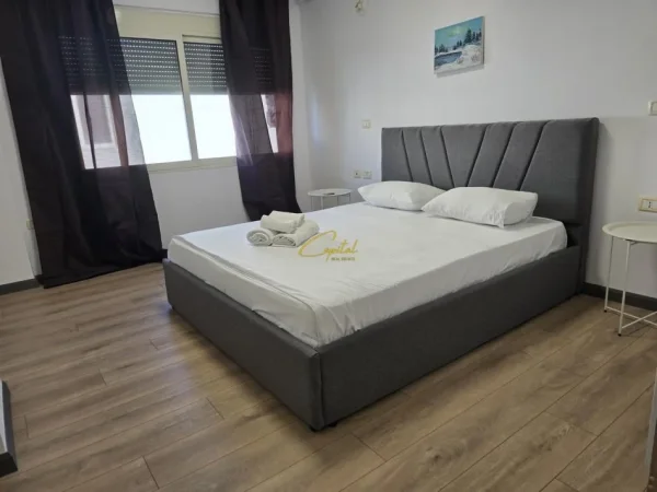 Tirane, jepet me qera apartament 2+1 Kati 5, 76 m² 690 € (KRISTAL CENTER)