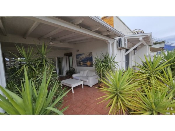 Tirane, shitet apartament 3+1 Kati 12, 197 m² 620.000 € (Bllok)