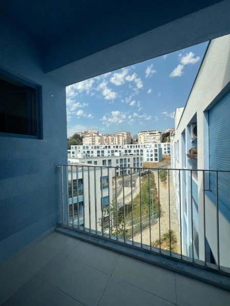 Tirane, jepet me qera apartament 1+1+Ballkon Kati 3, 57 m² 350 € 