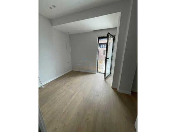 Tirane, shitet apartament 1+1+Ballkon Kati 1, 76 m² 135.000 € (Rezidenca Kodra e Diellit 2)