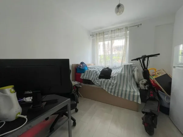 Tirane, jepet me qera apartament 2+1 Kati 2, 102 m² 650 € (Liqeni i Thate, Kompleksi FZ)