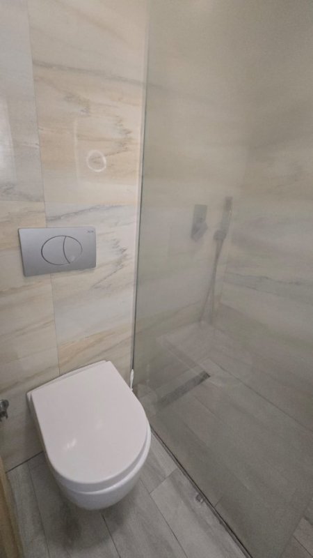 Tirane, jepet me qera apartament 2+1+Ballkon Kati 2, 60 m² 510 € (Kodra e Diellit/Rr.Bill Klinton)