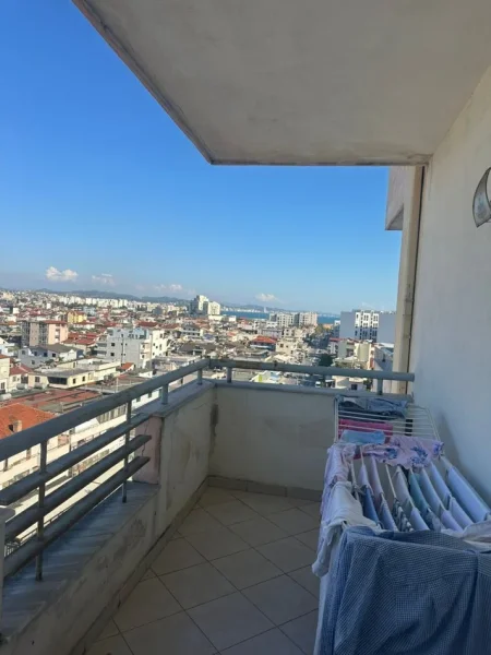 Durres, shitet apartament 3+1+Aneks+Ballkon Kati 8, 117 m² 110.000 € (Ish Keneta, Lagjia 17)