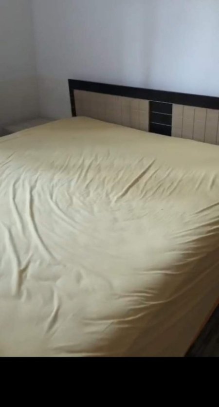 Tirane, jepet me qera apartament 1+1+A+BLK Kati 1, 70 m² 25.000 Leke (YZBERISHT)