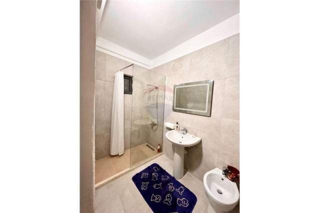 Tirane, ofert apartament 2+1+BLK Kati 4, 120 m² 700 Euro (Medar Shtylla)