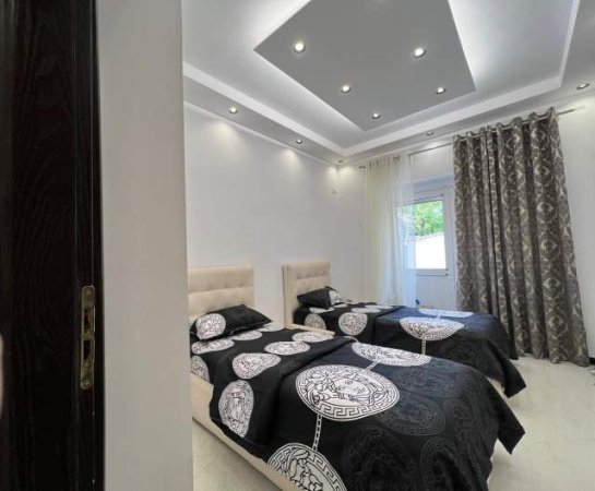Tirane, jepet me qera apartament 2+1+BLK Kati 2, 90 m² 500 Euro (ish Restorant Durresi)