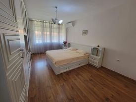 Tirane, jap me qera apartament 1+1 Kati 4, 70 m² 40.000 Leke (rruga bill klinton, kodra diellit)